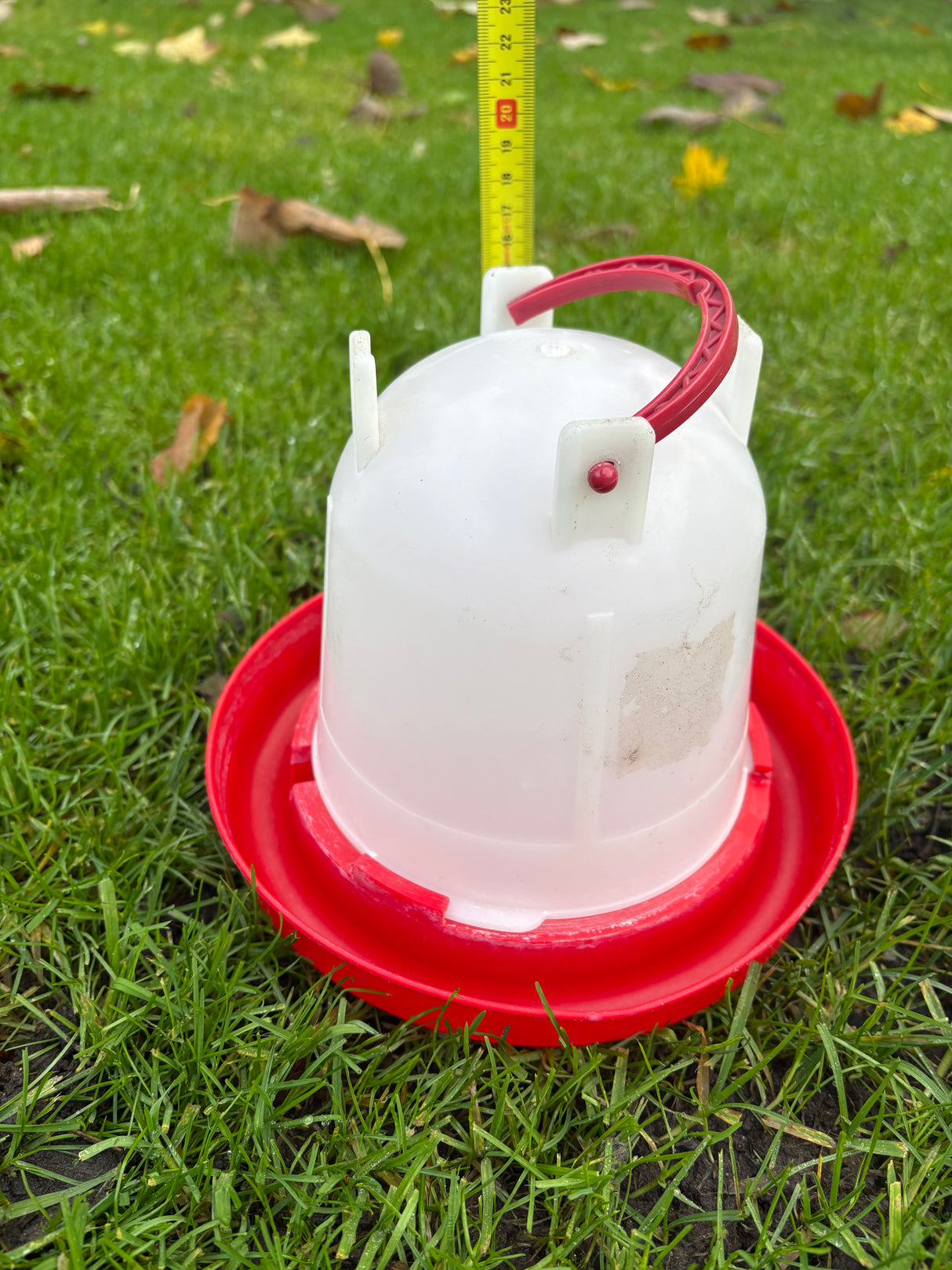 Gebruikte kippenwaterbak 1.5 liter